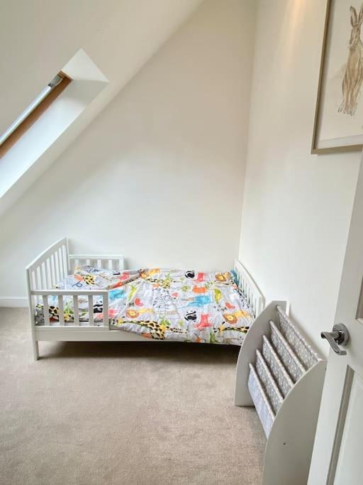 Carberry Charming 3/4 Bedroom Semi-Detached Cottage. מראה חיצוני תמונה
