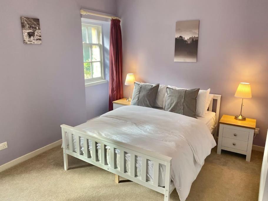 Carberry Charming 3/4 Bedroom Semi-Detached Cottage. מראה חיצוני תמונה
